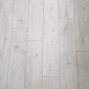Amazon forest Conta oak 8mm V groove laminate flooring