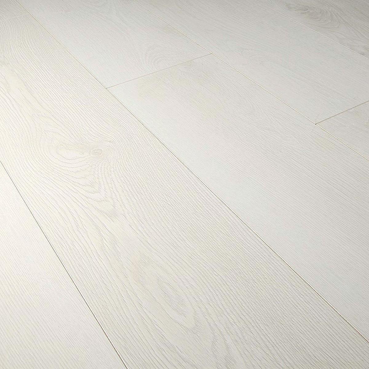 White Oak Davos Laminate Flooring, Kronoswiss 12mm Ac5 Laminate Flooring